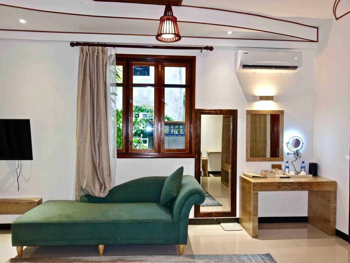 Zero Degree Residence Fuvahmulah Bagian luar foto